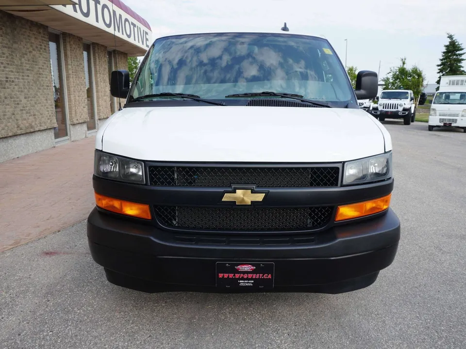 Chevrolet Express 2025 photo 4