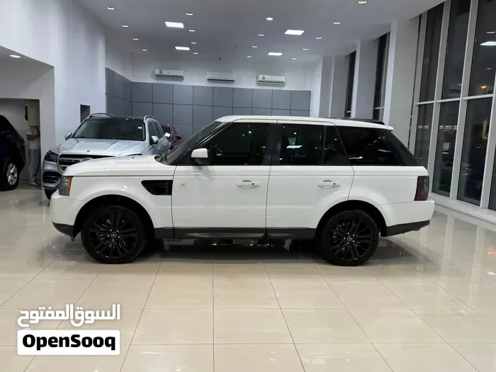 Land Rover Range Rover Sport 2013 photo 2