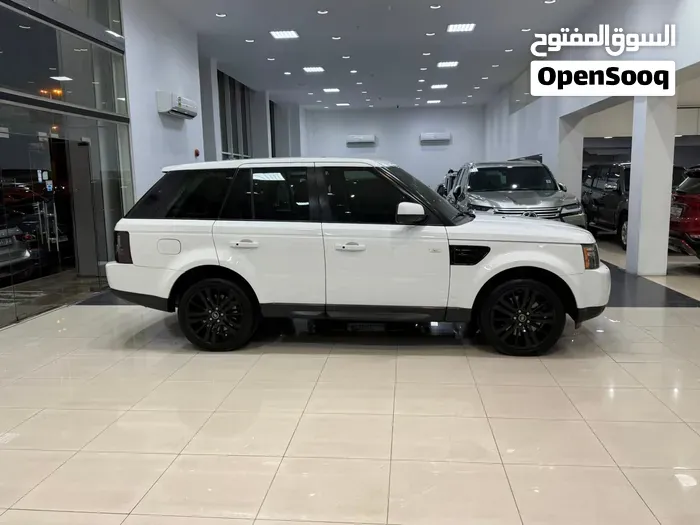 Land Rover Range Rover Sport 2013 photo 3