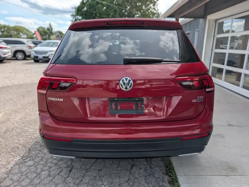 Volkswagen Tiguan 2018 photo 5