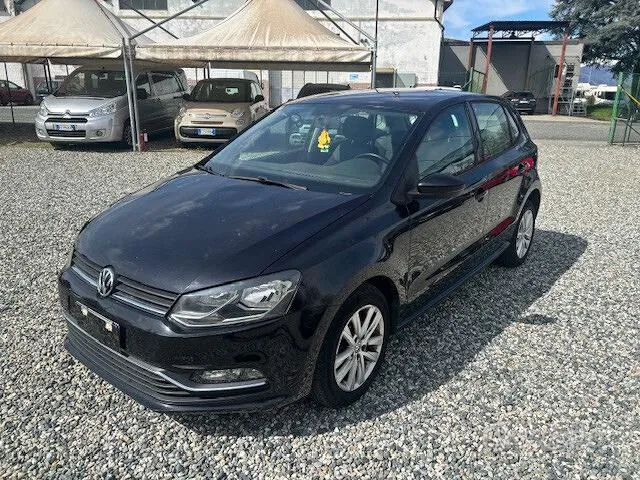 Volkswagen Polo 2014 photo 2
