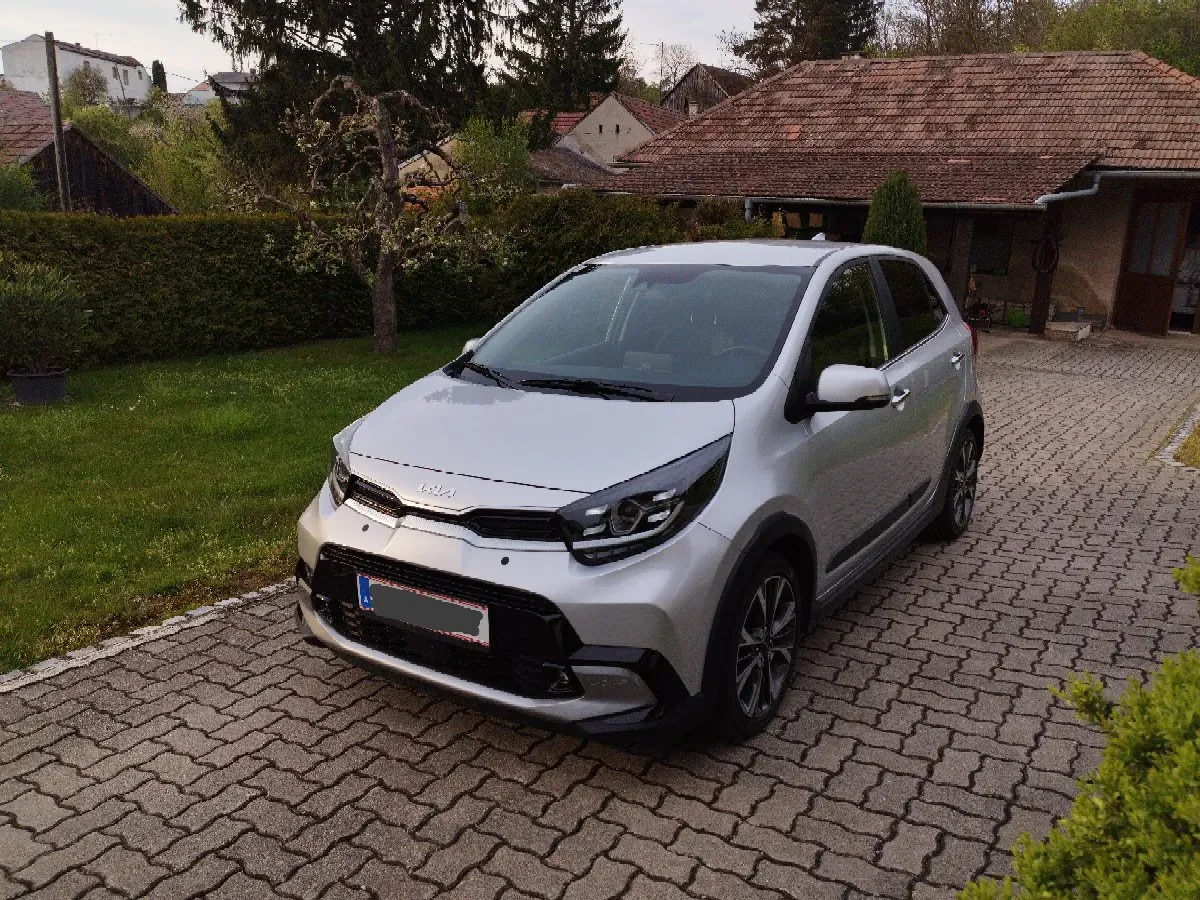 Kia Picanto 2022 photo 2