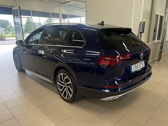 Volkswagen Golf I 2023 photo 4