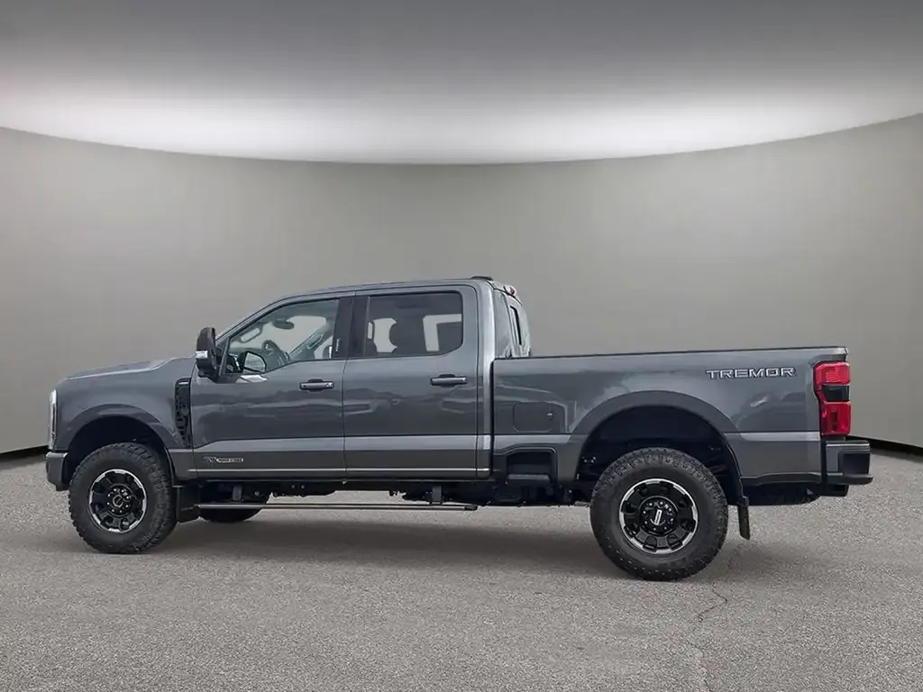 Ford F-350 Super Duty 2026 photo 3