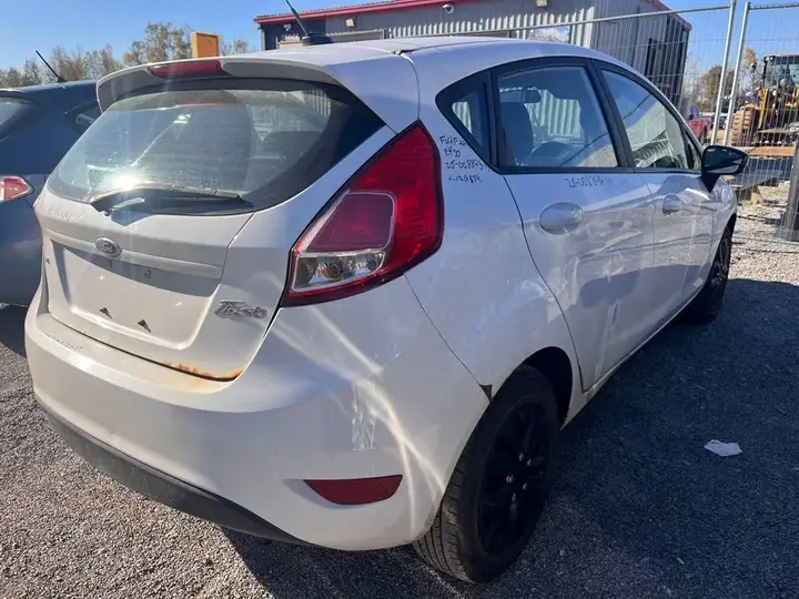 Ford Fiesta 2017 photo 4