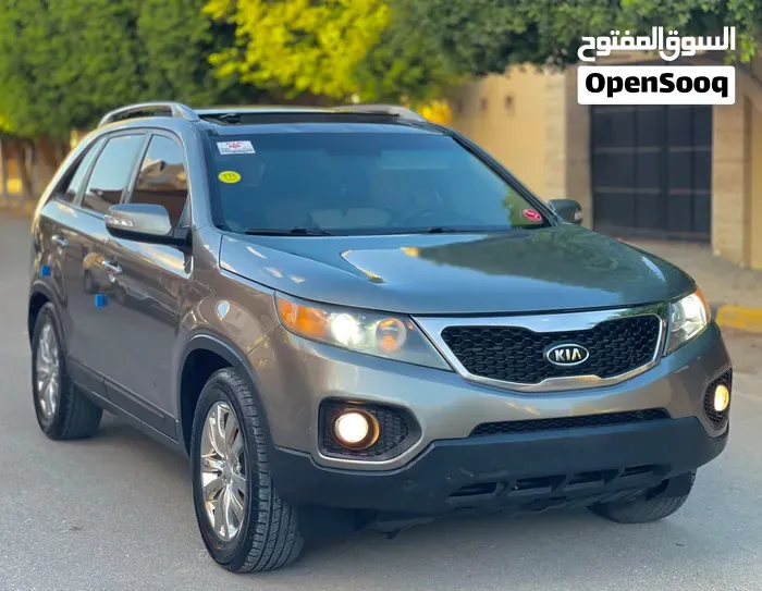 Kia Sorento 2012 photo 2