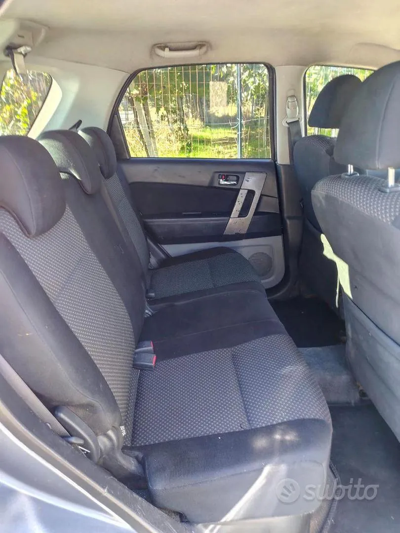 Daihatsu Terios 2010 photo 5