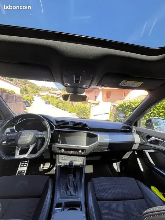 Audi Q3 2020 photo 3