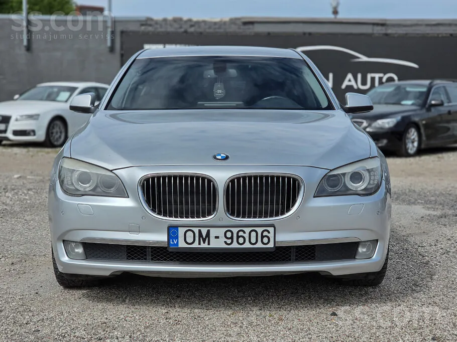 BMW 730D 2009 photo 3