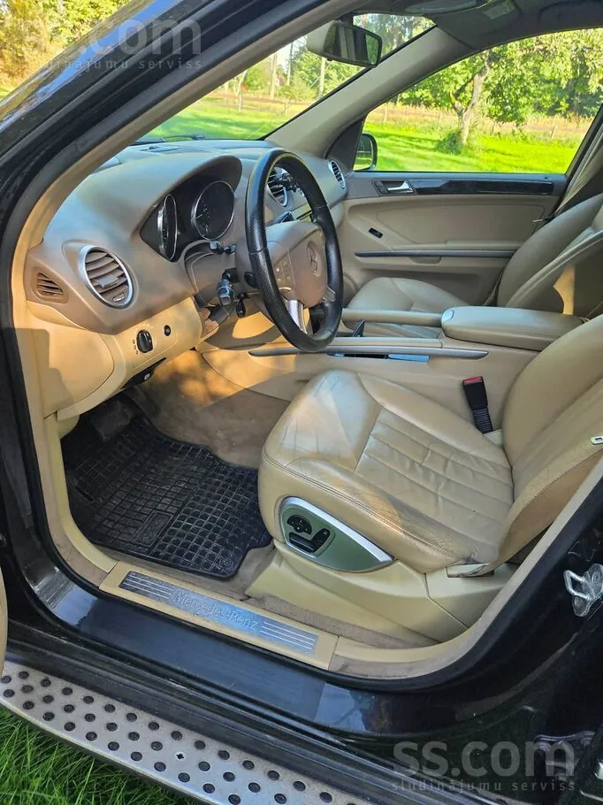 Mercedes-Benz Ml320