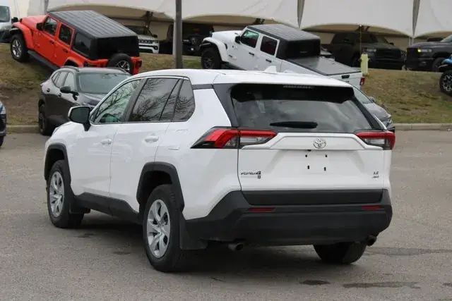 Toyota Rav4 2025 photo 5