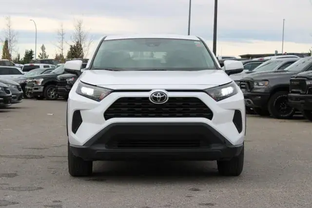Toyota Rav4 2025 photo 2