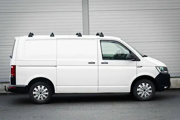 Volkswagen Transporter 2017 photo 2