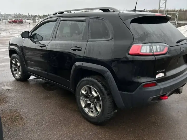 Jeep Cherokee 2019 photo 4