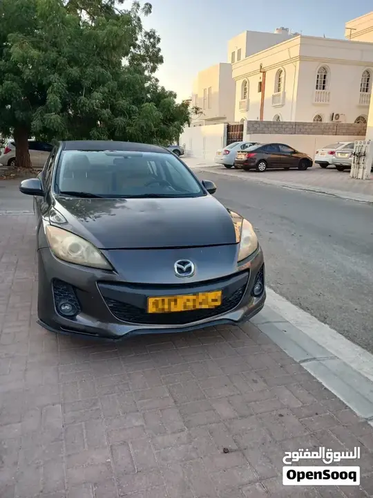 Mazda 3 2012 photo 3
