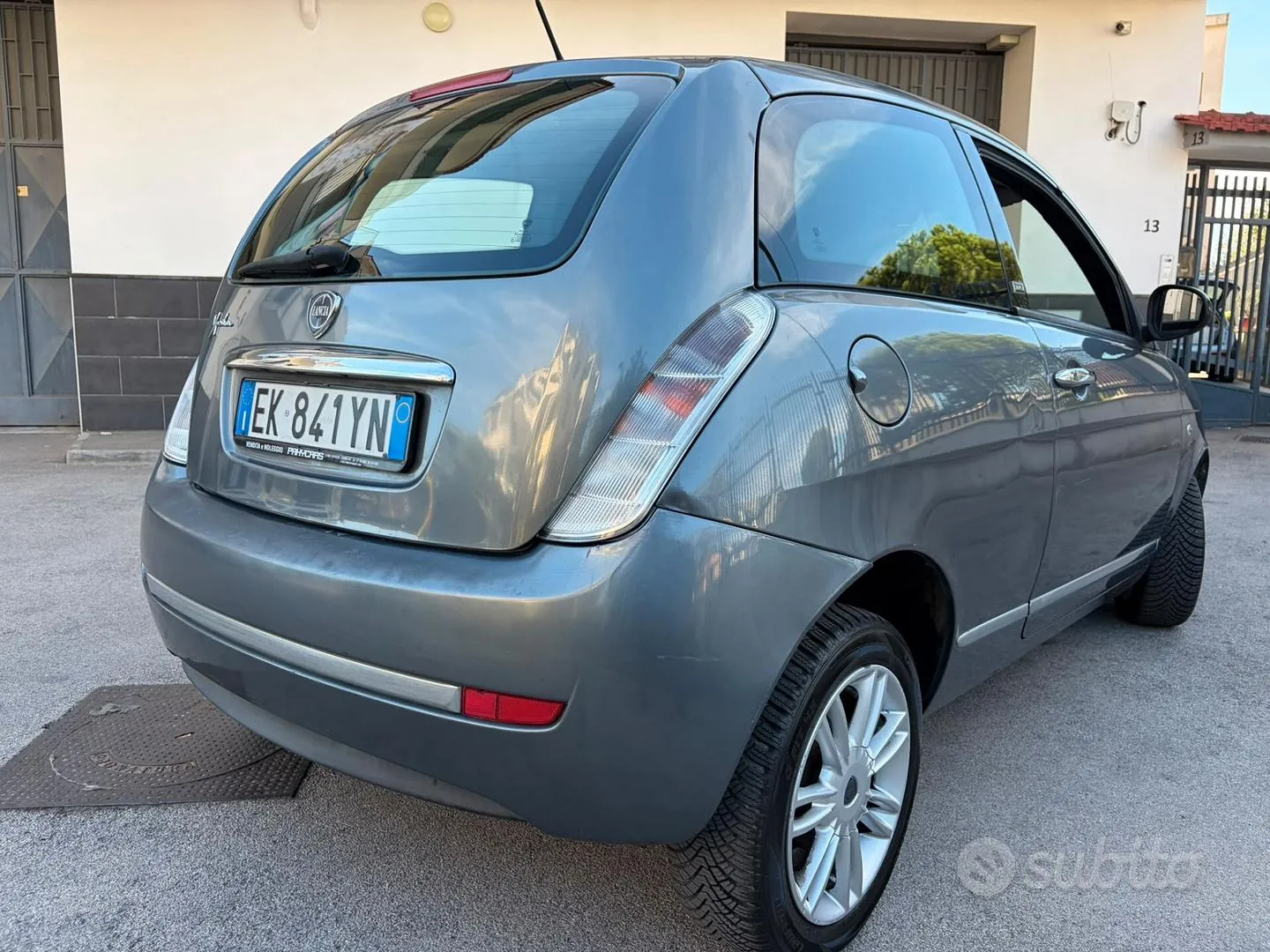 Lancia Ypsilon 2011 photo 5