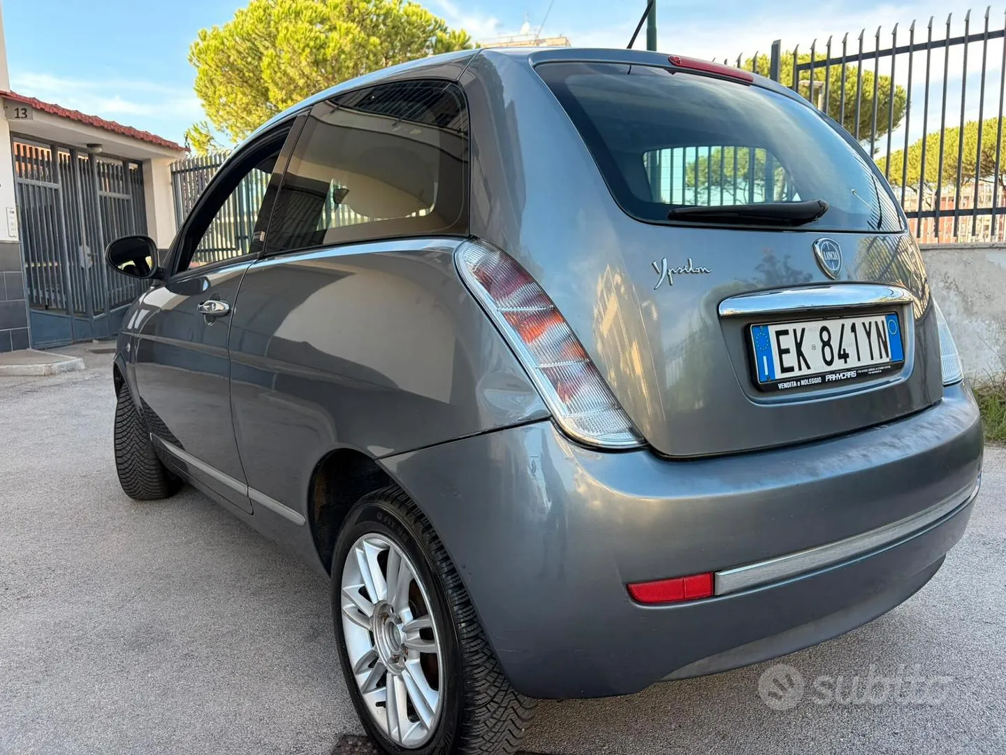 Lancia Ypsilon 2011 photo 4