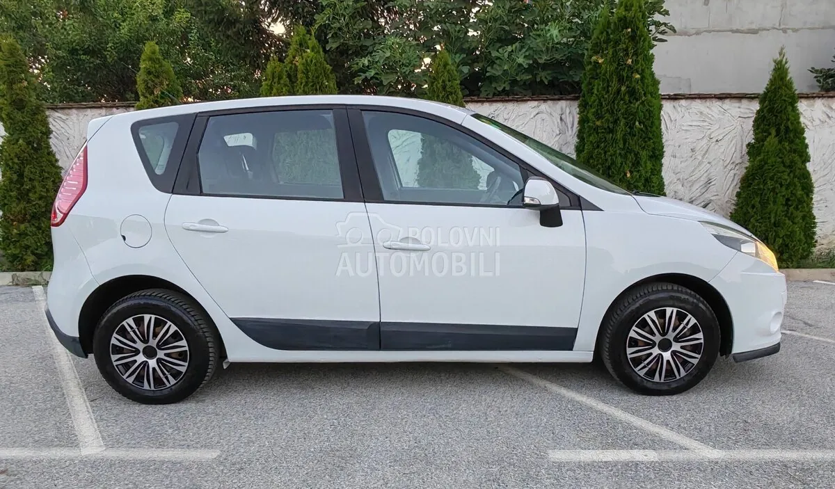 Renault Scenic 2010 photo 3