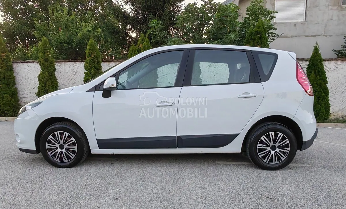Renault Scenic 2010 photo 4