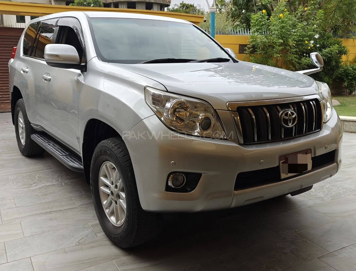 Toyota Prado