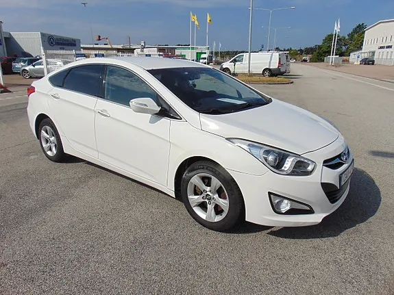 Hyundai I40