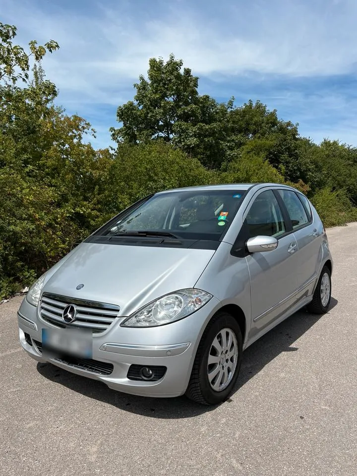 Mercedes-Benz A160