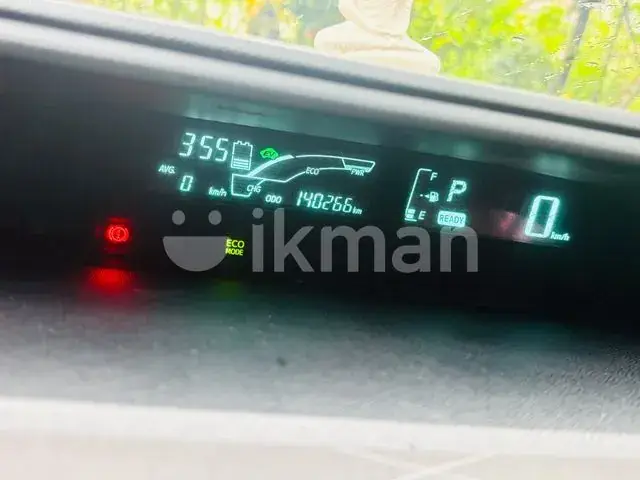 Toyota Aqua 2014 photo 4