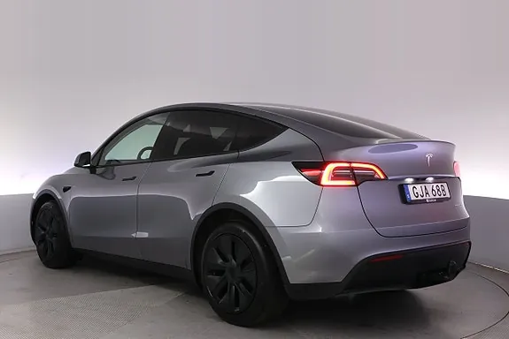 Tesla Model Y 2024 photo 4