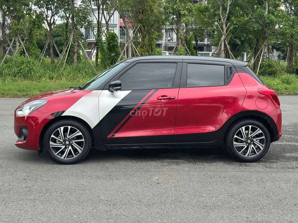 Suzuki Swift 2022 photo 4
