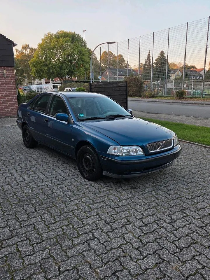 Volvo S40