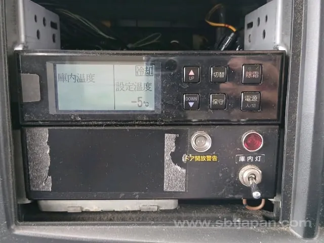 Isuzu Elf 2021 photo 2