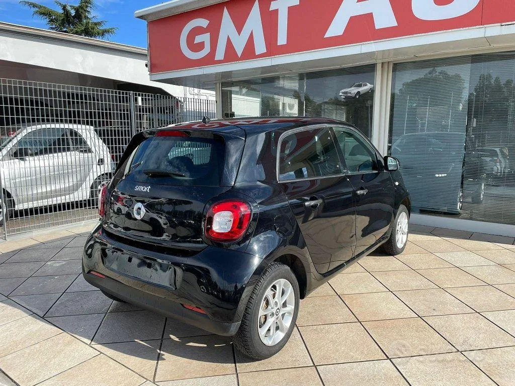 Smart Forfour 2018 photo 5