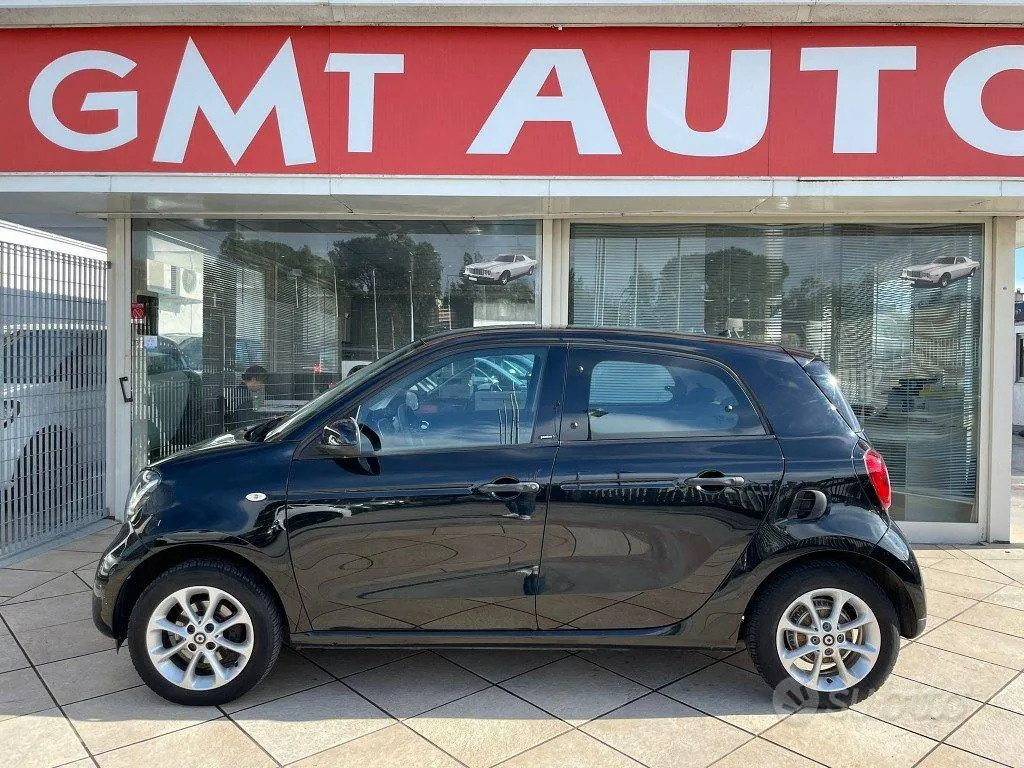 Smart Forfour 2018 photo 2