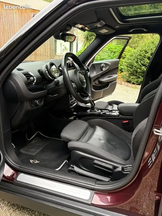 Mini Clubman 2019 photo 3