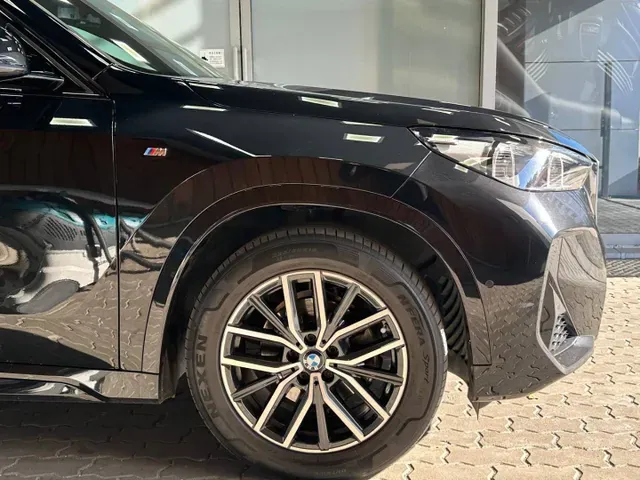BMW X1 2024 photo 3