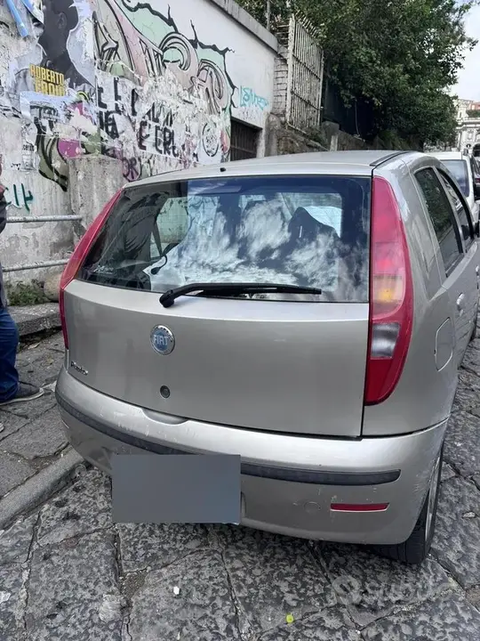 Fiat Punto 2004 photo 4