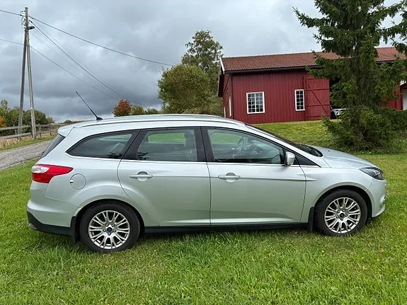 Ford Focus 2013 photo 5