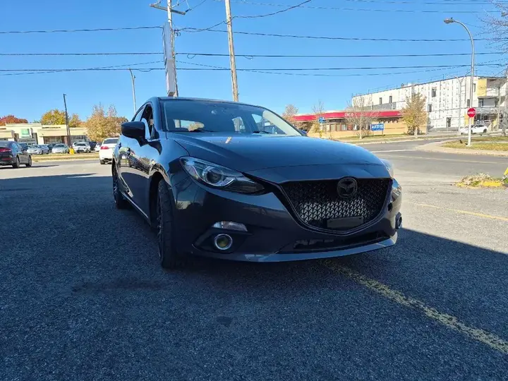 Mazda 3 2016 photo 2