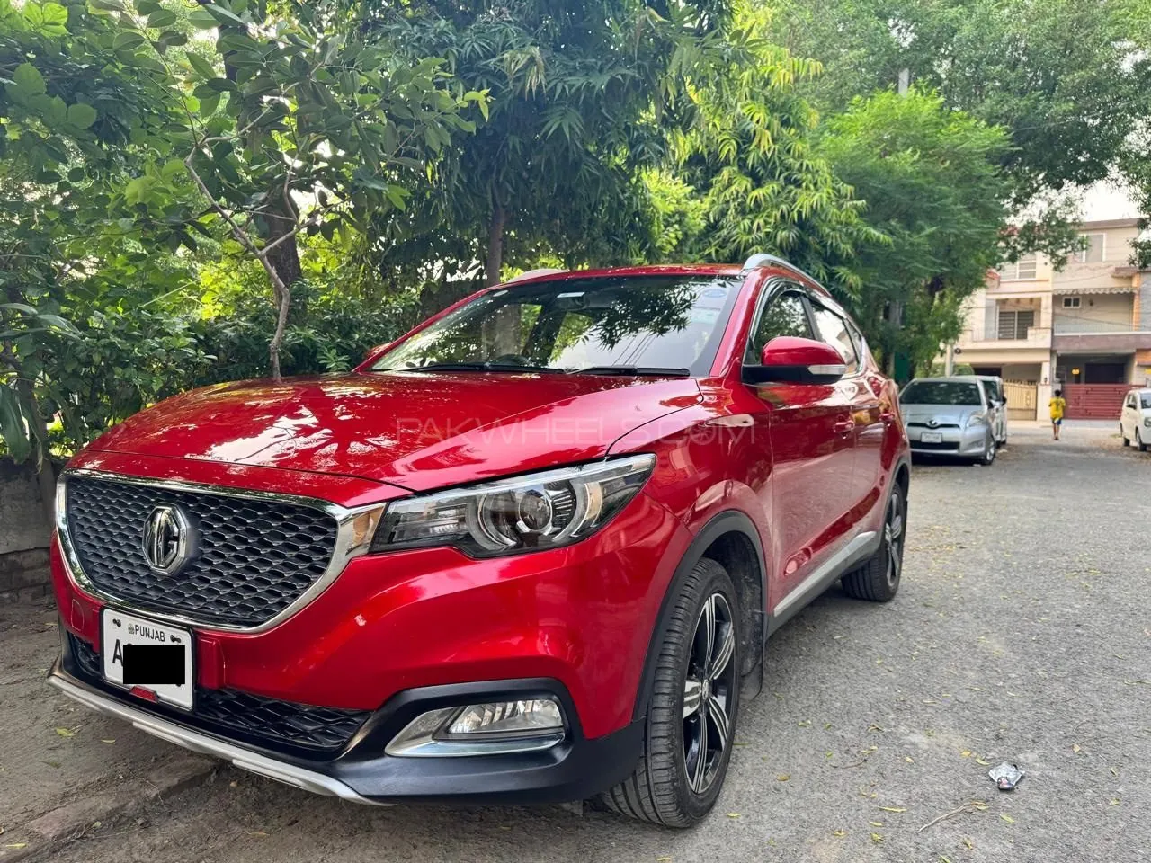 MG Zs