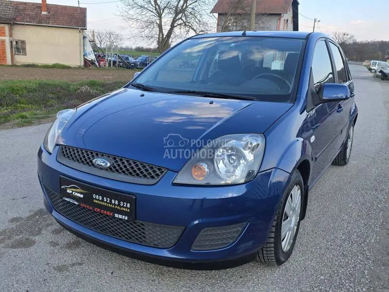 Ford Fiesta 2007 photo 2