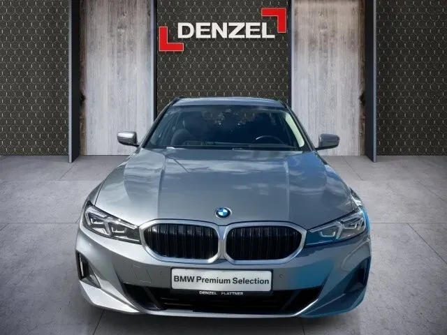 BMW 3 Series 2023 photo 3