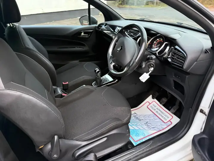 Citroen Ds3 2014 photo 4