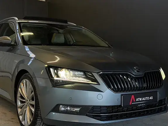 Skoda Superb 2017 photo 3