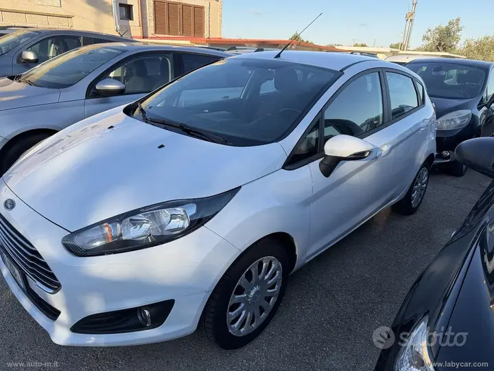 Ford Fiesta 2015 photo 3