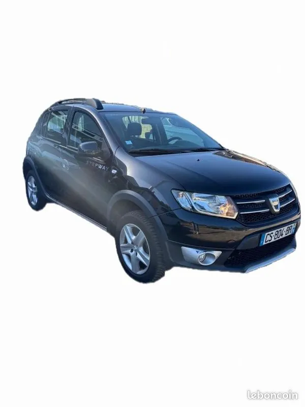 Dacia Sandero 2013 photo 2