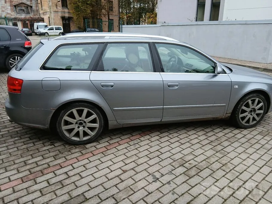 Audi A4 2005 photo 4