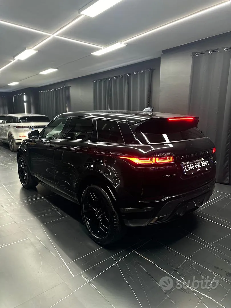 Land Rover Range Rover Evoque 2021 photo 2