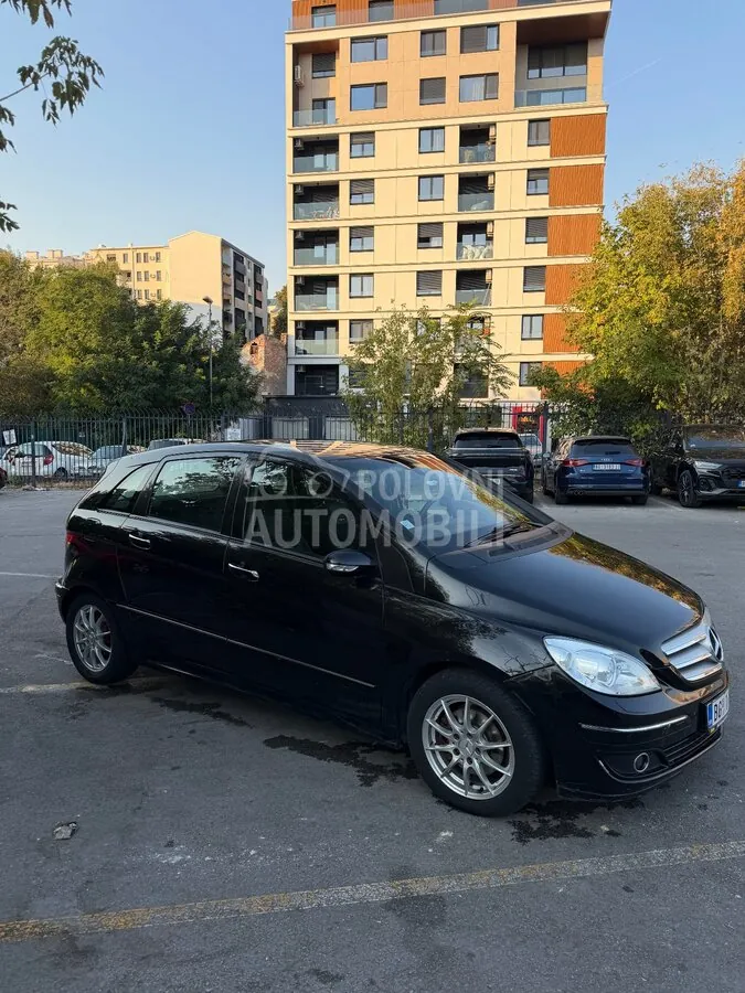 Mercedes-Benz B 200 2006 photo 3
