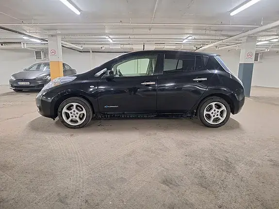 Nissan Leaf 2013 photo 5