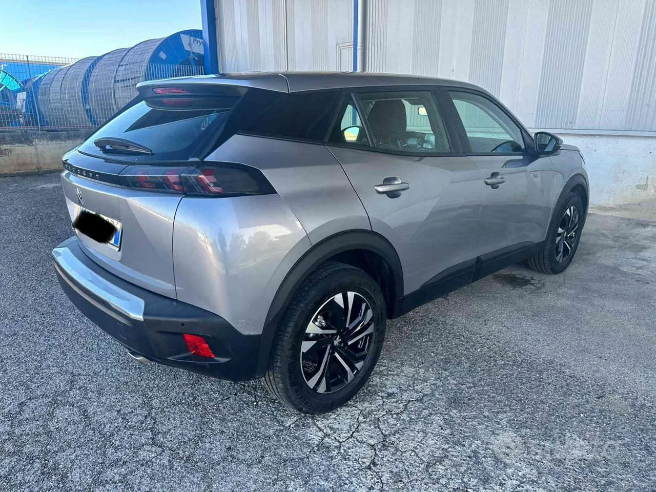 Peugeot 2008 2021 photo 2